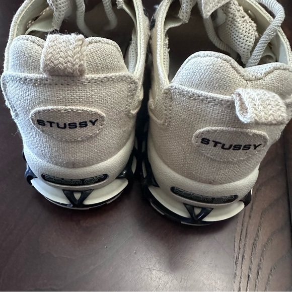 Nike Stussy Spiridon - Picture 2 of 7